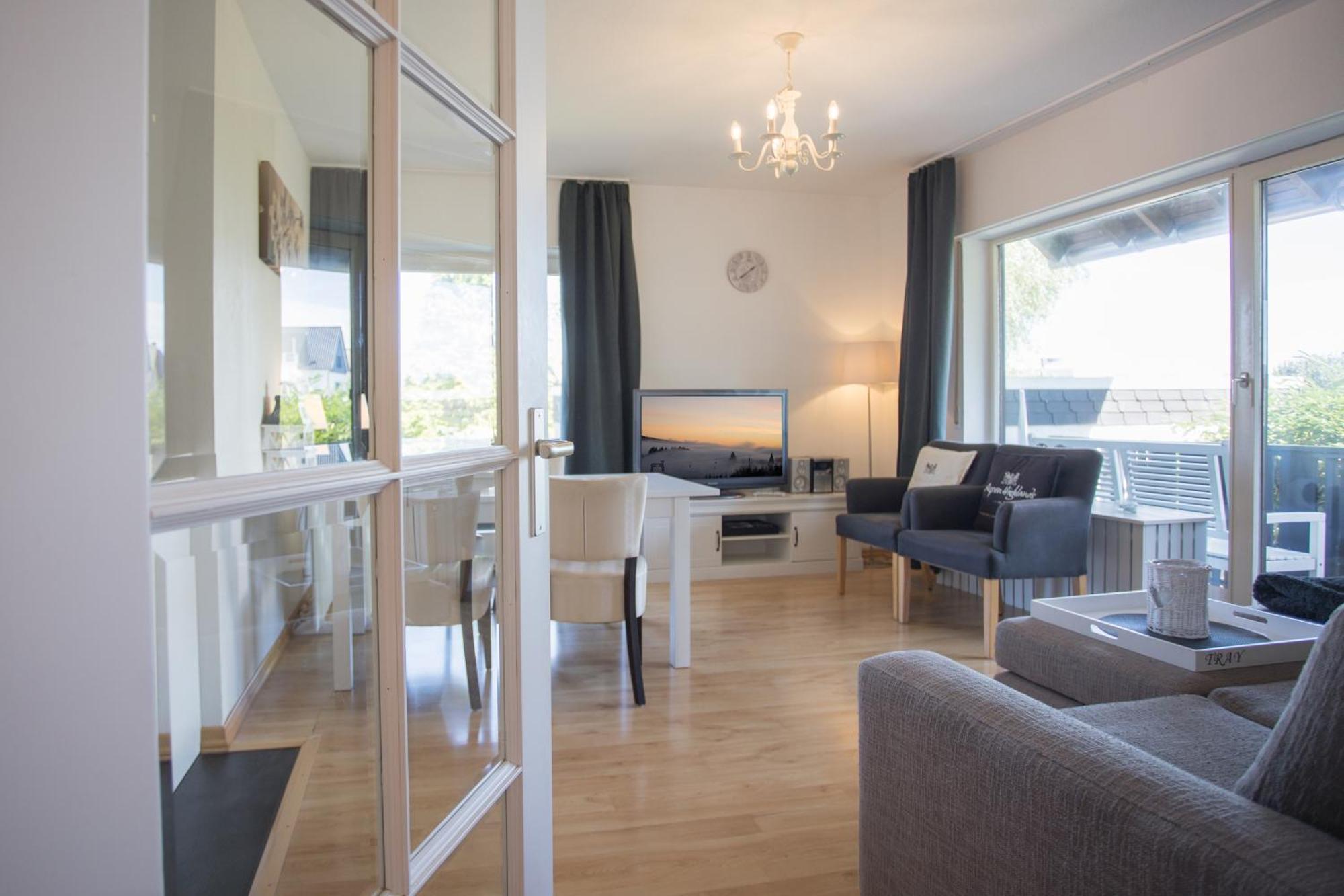 Ferienwohnung 'Kleine Auszeit Winterberg' - Am Herrenskoepfchen 4 วินเทอร์แบร์ก ภายนอก รูปภาพ