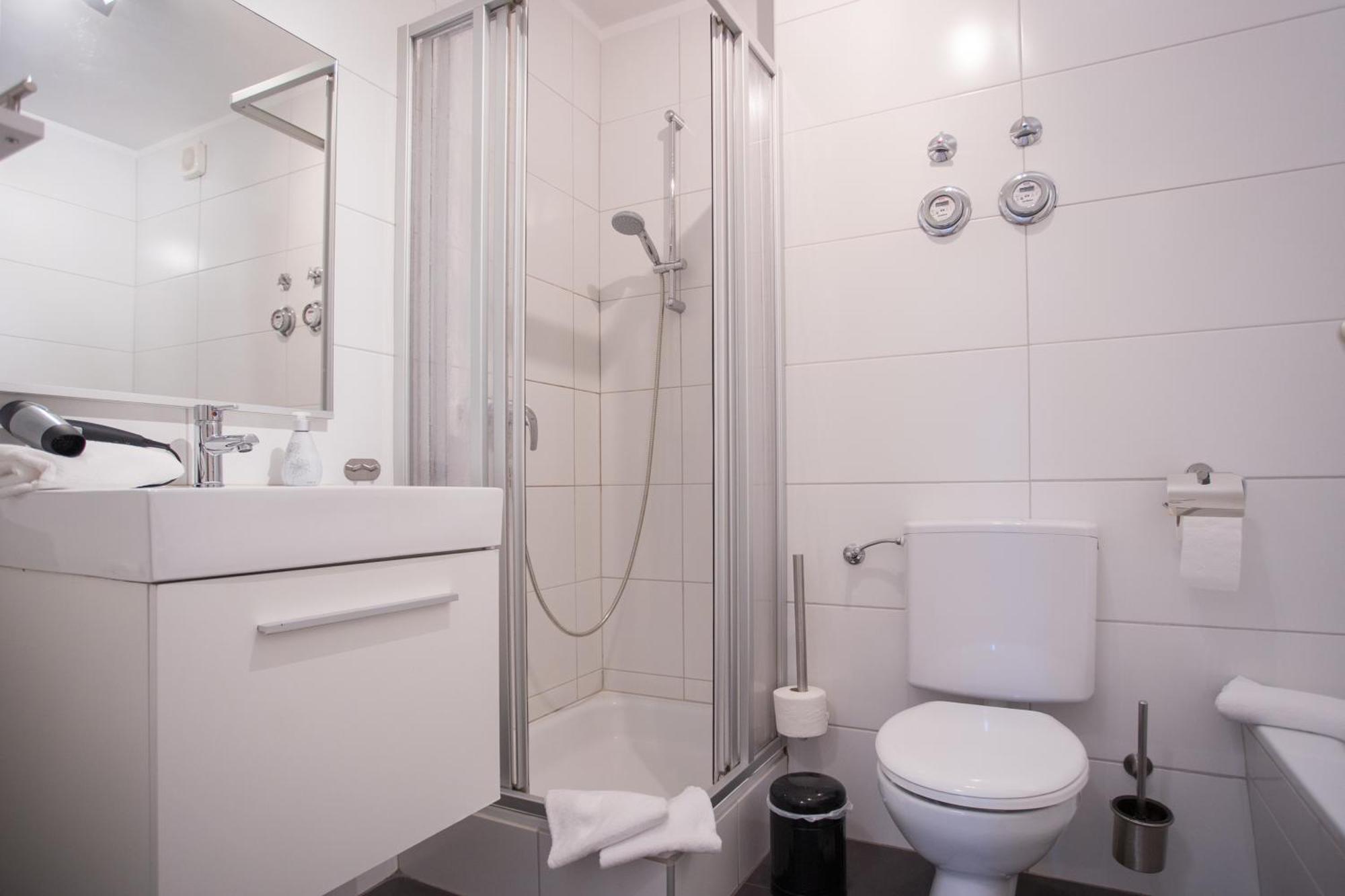 Ferienwohnung 'Kleine Auszeit Winterberg' - Am Herrenskoepfchen 4 วินเทอร์แบร์ก ภายนอก รูปภาพ